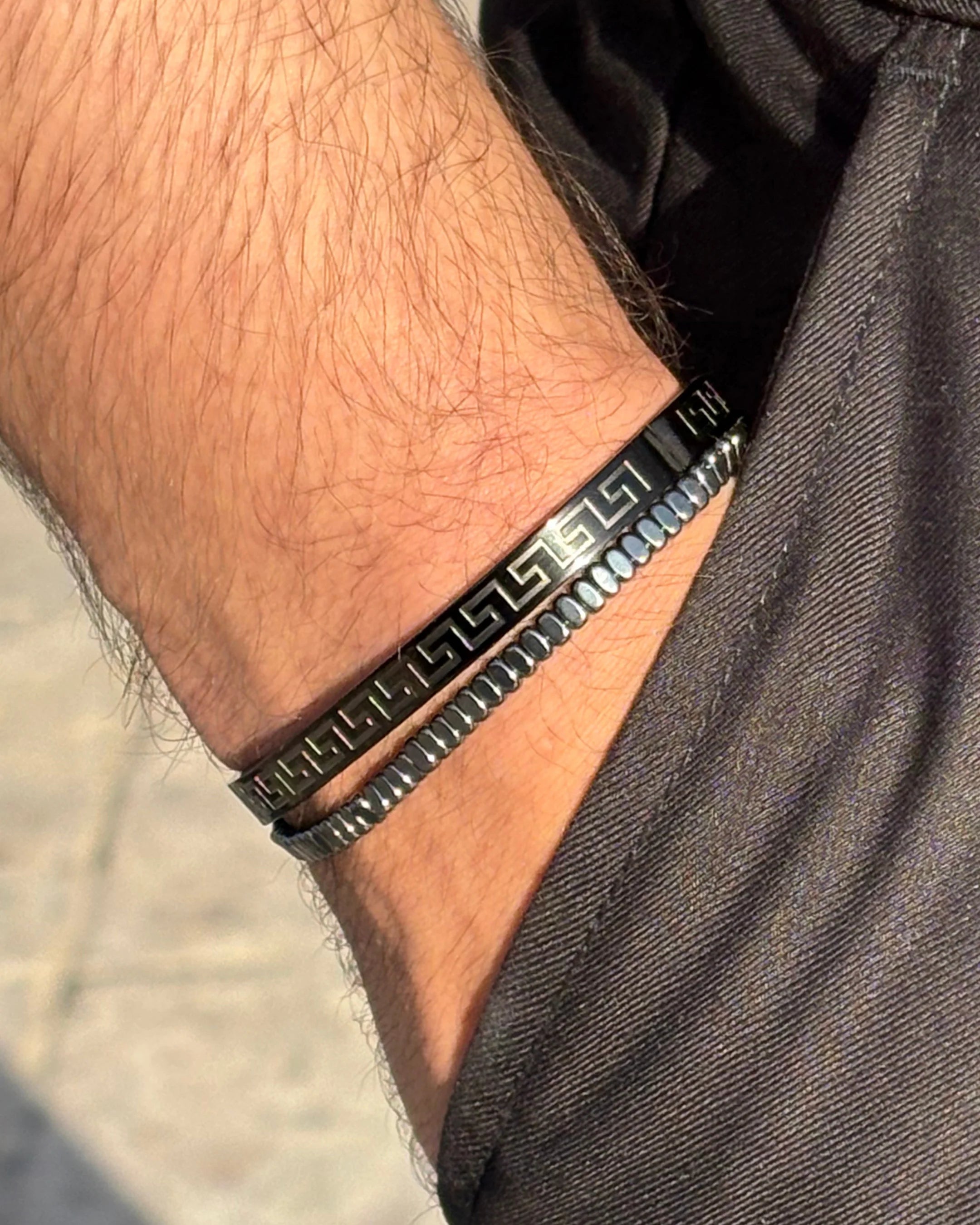 Black Eros Cuff (5mm)