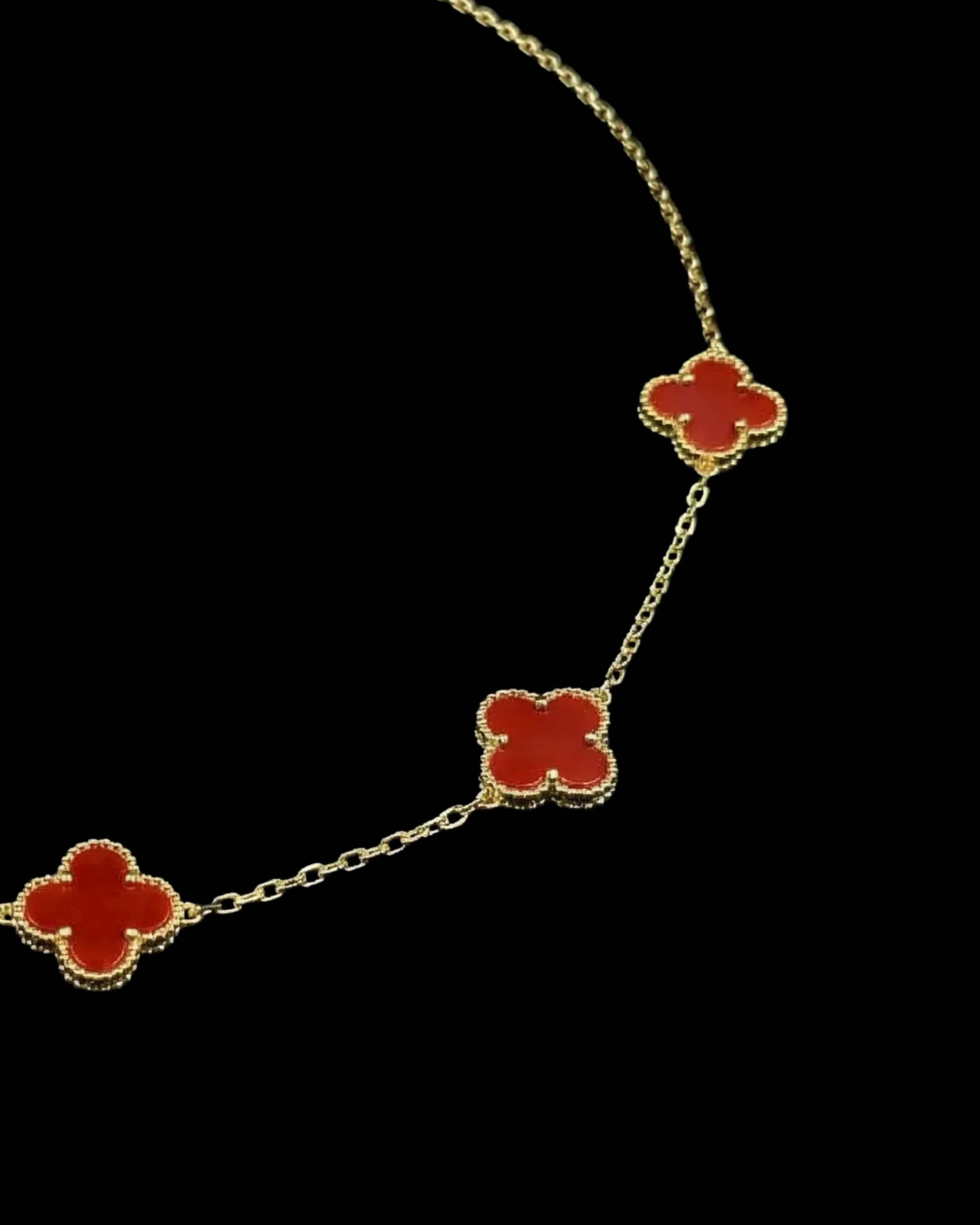 Clover Scarlet Necklace (Red)
