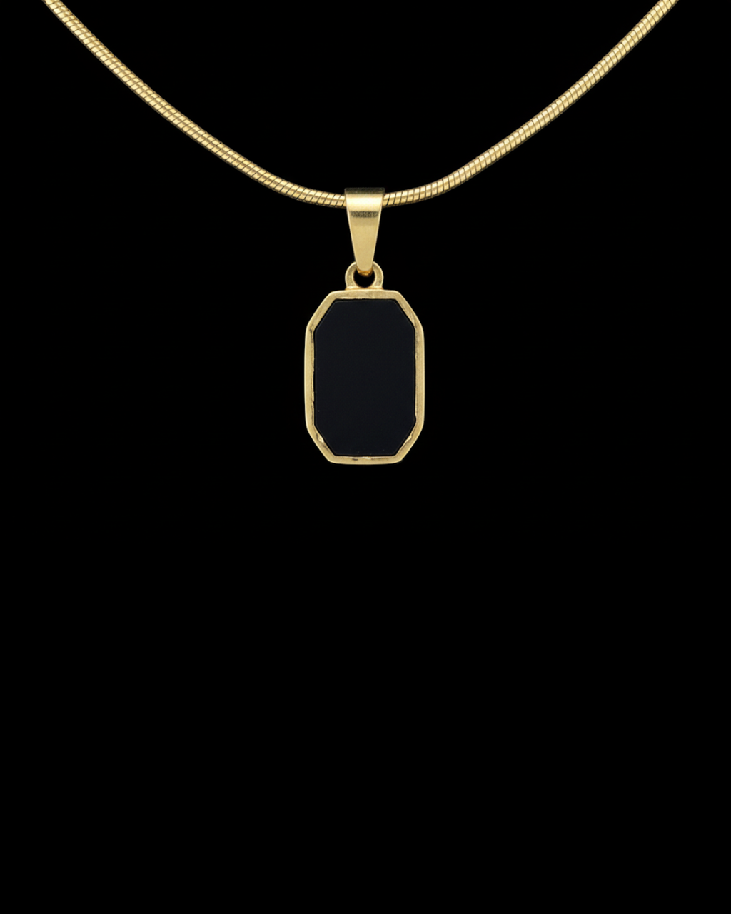 Gold Kuro Pendant